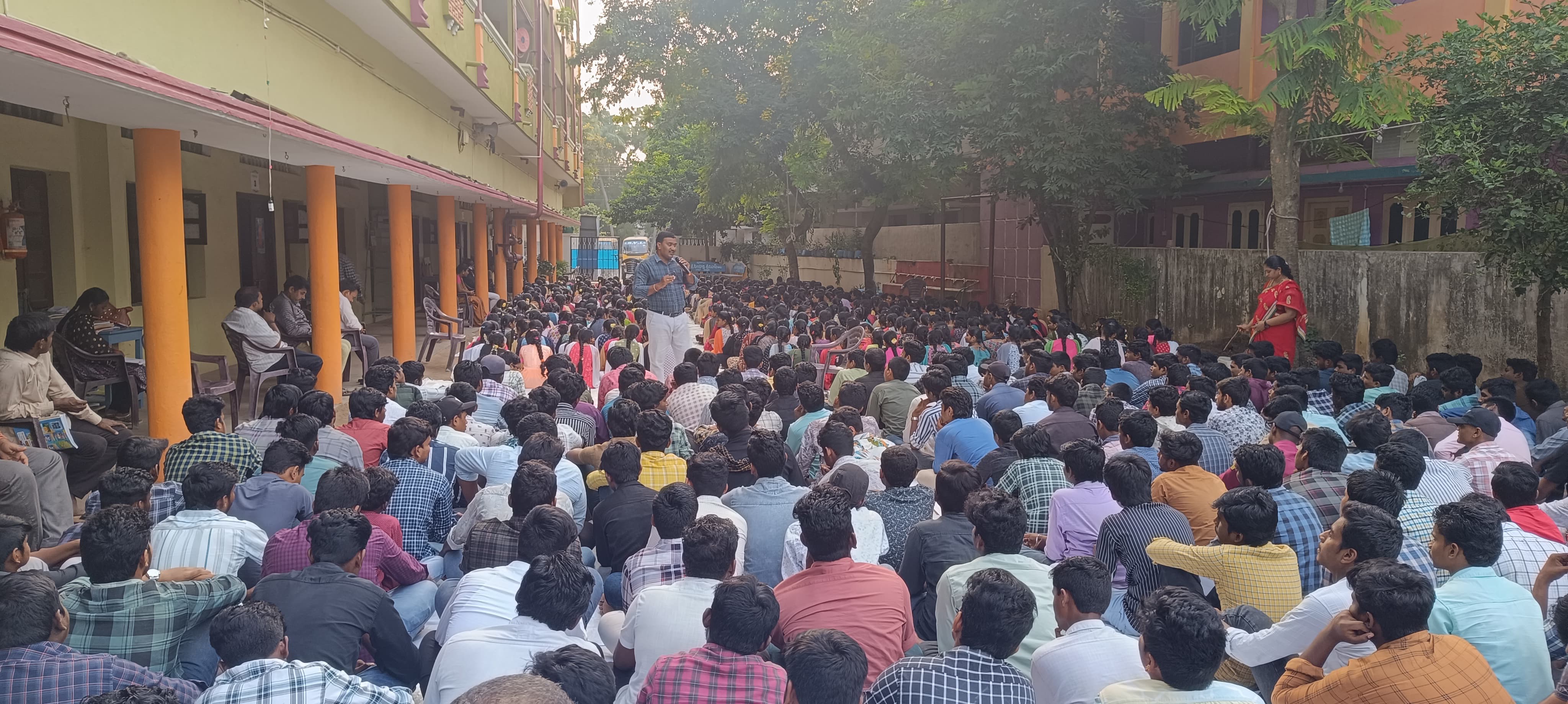 Dr Ramesh Bhavisetti Social Welfare Activity